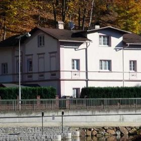 Penzion U splavu Loket