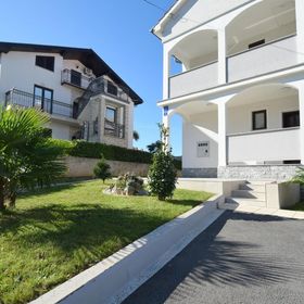 Apartment Zdenka Njivice Krk