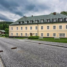 Lázeňský dům Bezruč Karlova Studánka