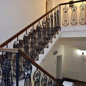 Ubytování Na Bílé - Apartmány Na Faře, Stodola Na Bílé & Luxusní Apartmány Domovjanka Bílá