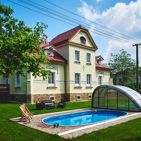 Ubytování Na Bílé - Apartmány Na Faře, Stodola Na Bílé & Luxusní Apartmány Domovjanka Bílá