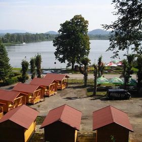 Chatová osada Jezerní údolí Stráž pod Ralskem