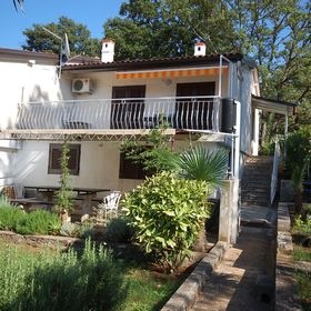 Apartment Topic Njivice