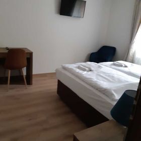 HOTEL A HOSTINEC U CÍSAŘE Mirošovice