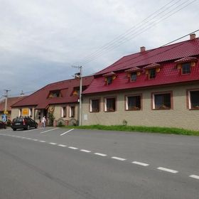Hostinec U Janatů Čestín