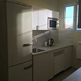 Harangláb Apartman Tata