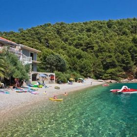 Robinson House Edita Bogomolje