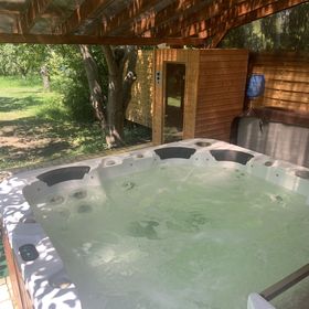 Almáskert Vendégház Békésszentandrás