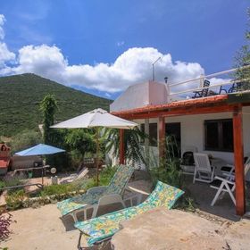 Robinson House Ina 2 Gdinj