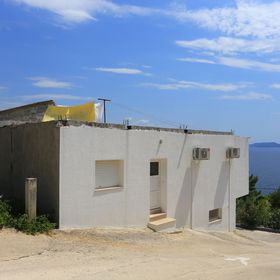 Apartmanok Parkolóhellyel Lokva Rogoznica, Omis - 17645 Lokva Rogoznica