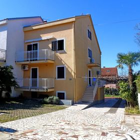 Apartment Honor Njivice