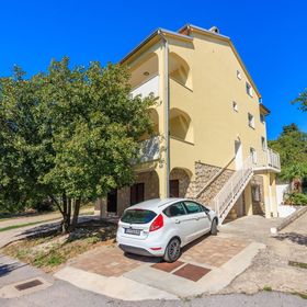 Apartmani Petak 1,2 Dramalj