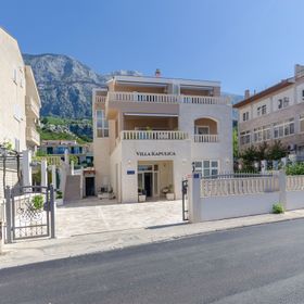 Apartments and Rooms Kapulica Tucepi