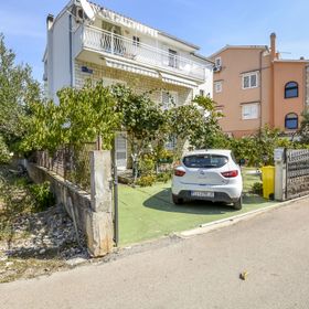 Apartments Karleusa Rogoznica