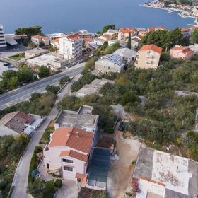 Apartments Tanja Podgora