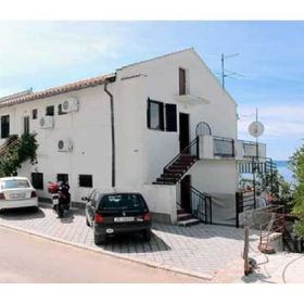 Apartments Bee Maja Okrug Gornji