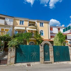 Apartments Gianni Crikvenica