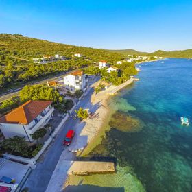 Apartments Silvana Rogoznica