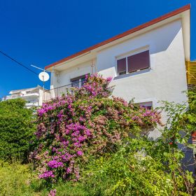 Apartment Eugen Crikvenica