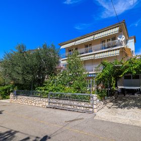 Apartments Antonio Crikvenica