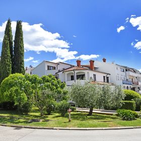 Apartments Gloria Vrsar