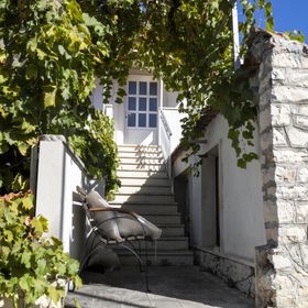 Apartments Ivan Supetar II