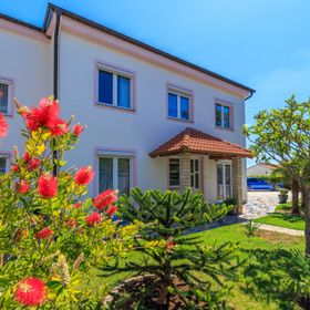 Apartments Maravera Povile