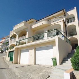 Apartments Pavlinović Makarska
