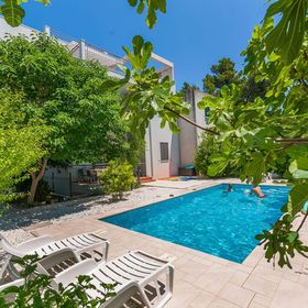 Apartments Ljiljana Omis