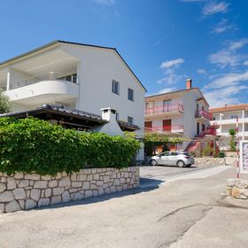 Apartments Zorka Lopar