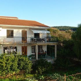 Apartments SALOV Trogir