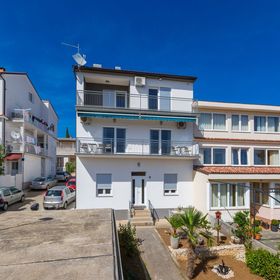 Apartment MLADEN Crikvenica