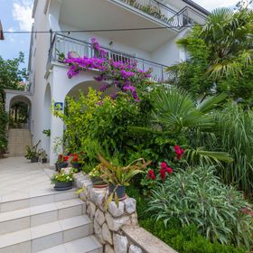 Apartments Dorijan i Karlo Selce