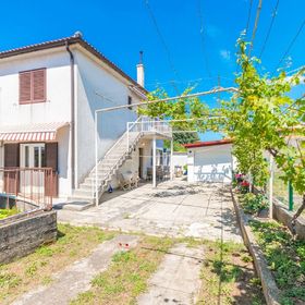 Apartments Karneol Biograd