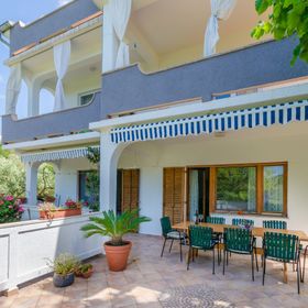 Apartment Marija Palit