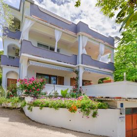 Apartment Marija Palit