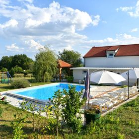 Villa Manuela Hrvace