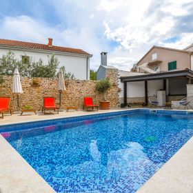 Villa Alka Okrug Gornji