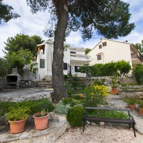 Apartment Roje Primosten