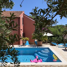 Villa Mikula Maslinica