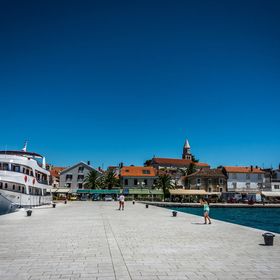 House Turquoise Biograd
