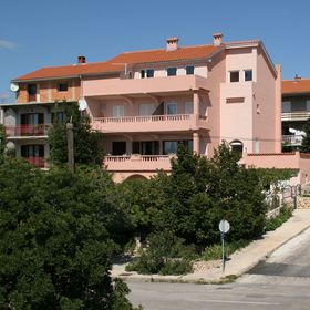 Apartments Ivona 1 Novi Vinodolski
