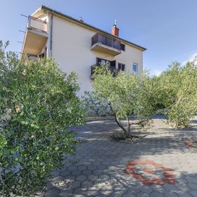 Apartment Jasna summer barbeque Srima