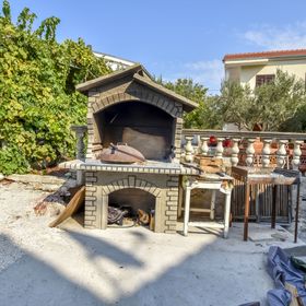 Apartments JureG Rogoznica