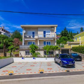 Apartment Mariposa Dramalj