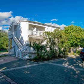 Apartments Lika Seline