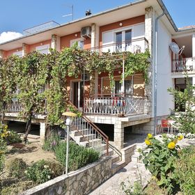 Apartments DARINKA BEG Palit