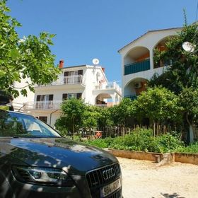 Apartmani Anita Rogoznica