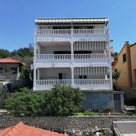 Apartments Lucija Ražanj