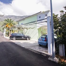 Apartments Ero Podaca